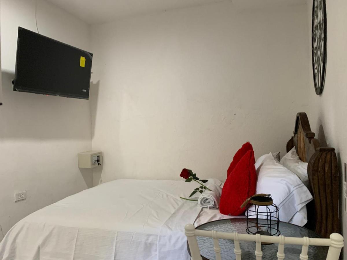 Hostal Marbella 47 Cartagena 외부 사진
